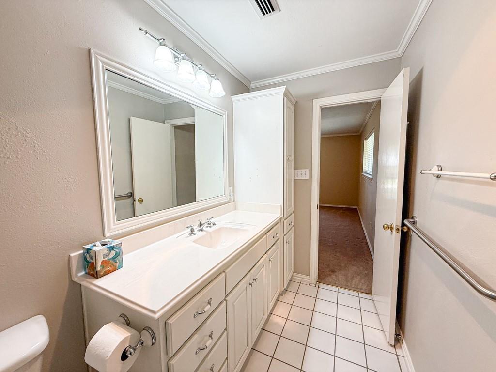 314 Shepards Hill Drive Property Photo 18