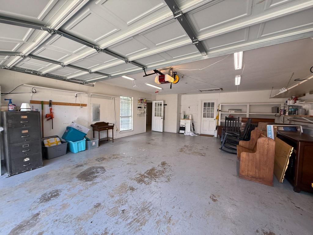 314 Shepards Hill Drive Property Photo 32
