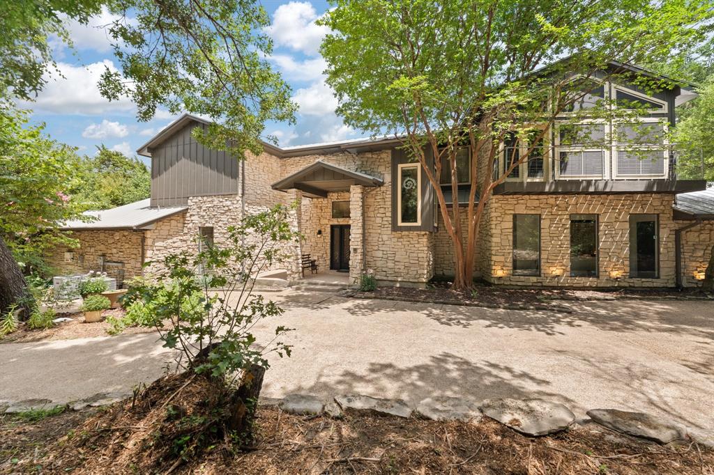 613 Armadillo Court Property Photo 1