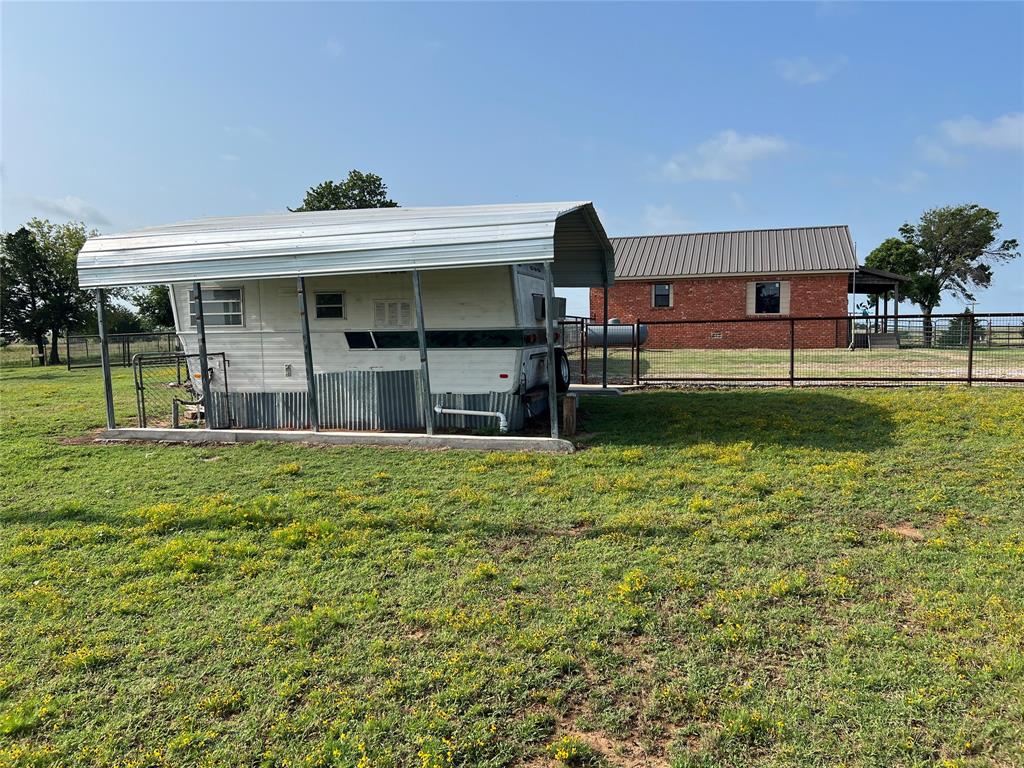 12165 Fm 103 Property Photo 7