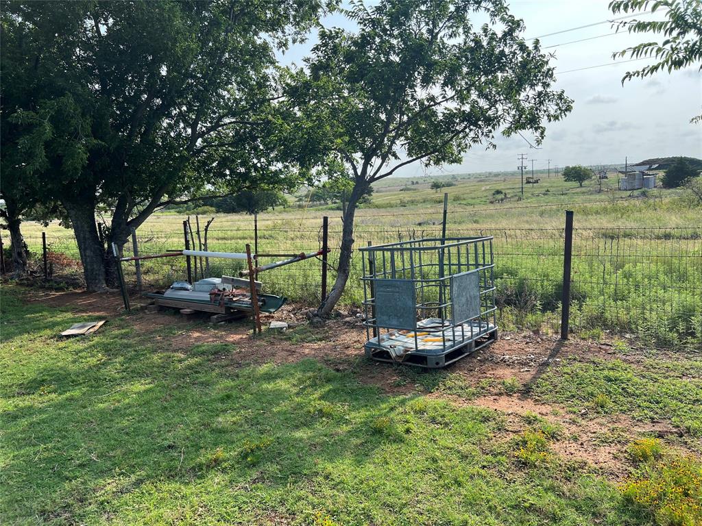 12165 Fm 103 Property Photo 17