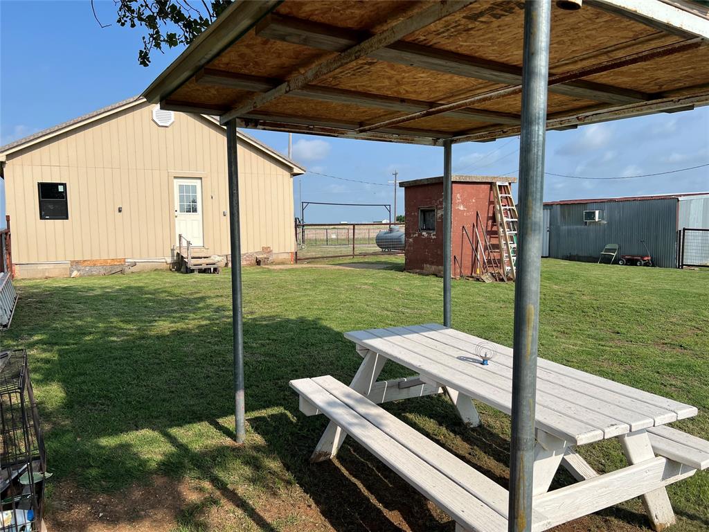 12165 Fm 103 Property Photo 21