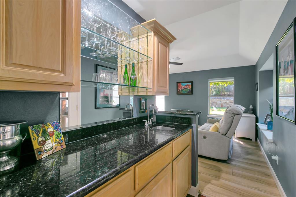 2536 Oak Brook Drive Property Photo 16