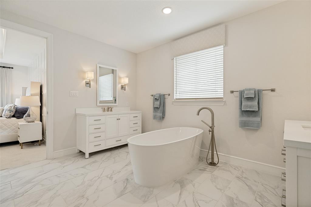 4212 Hollandwood Drive Property Photo 15