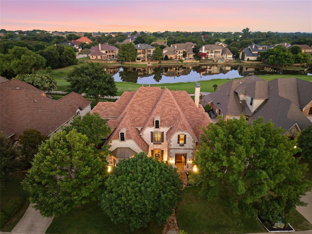 3 Signature Court Property Photo 1