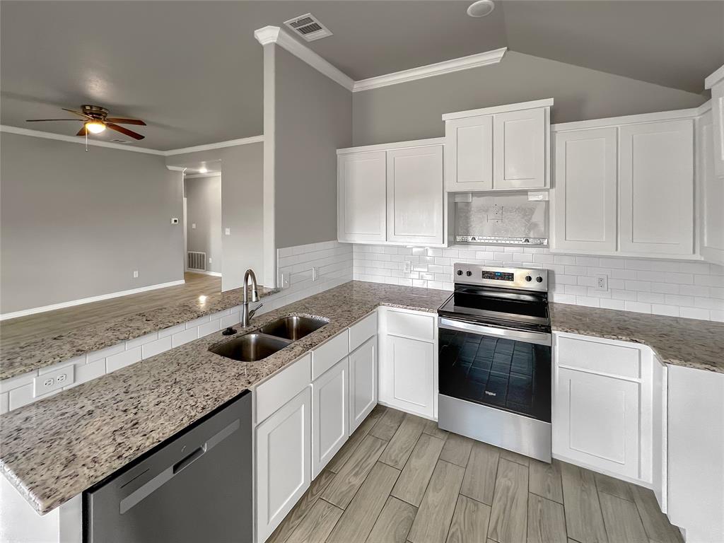 1210 Campbelton Drive Property Photo 8