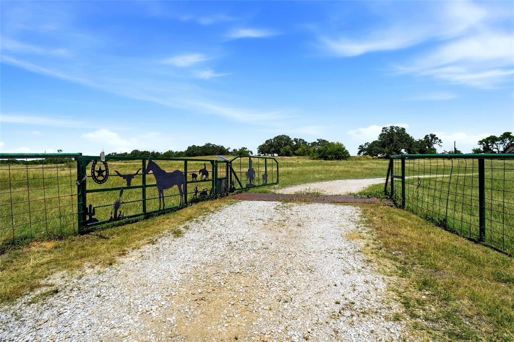 2186 Gilliland Road Property Photo 3