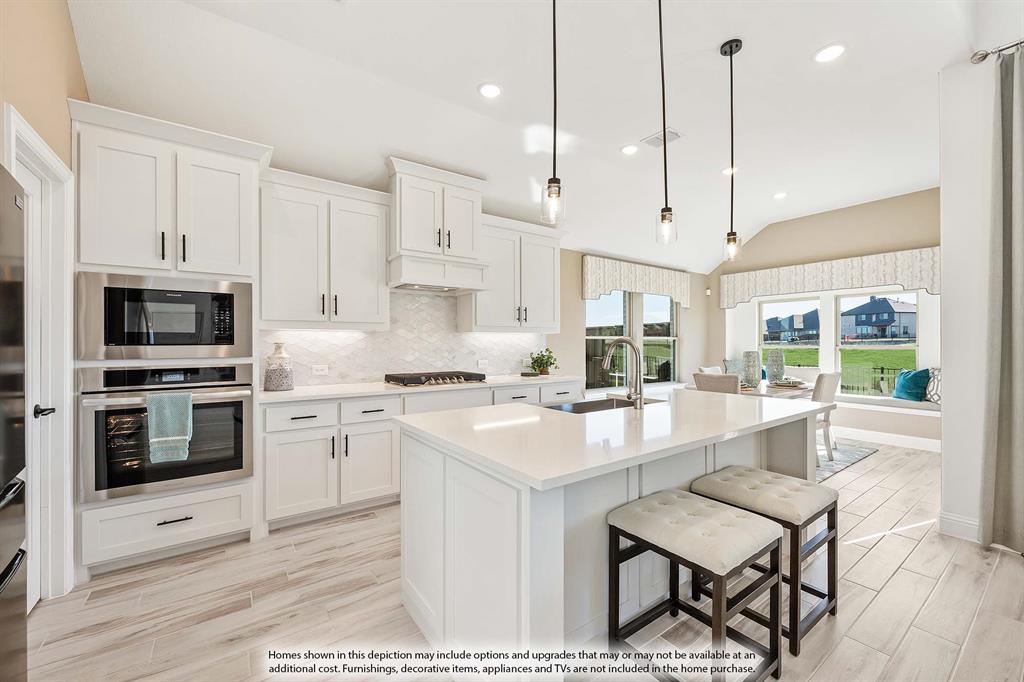 16421 Thistle Bend Drive Property Photo 10