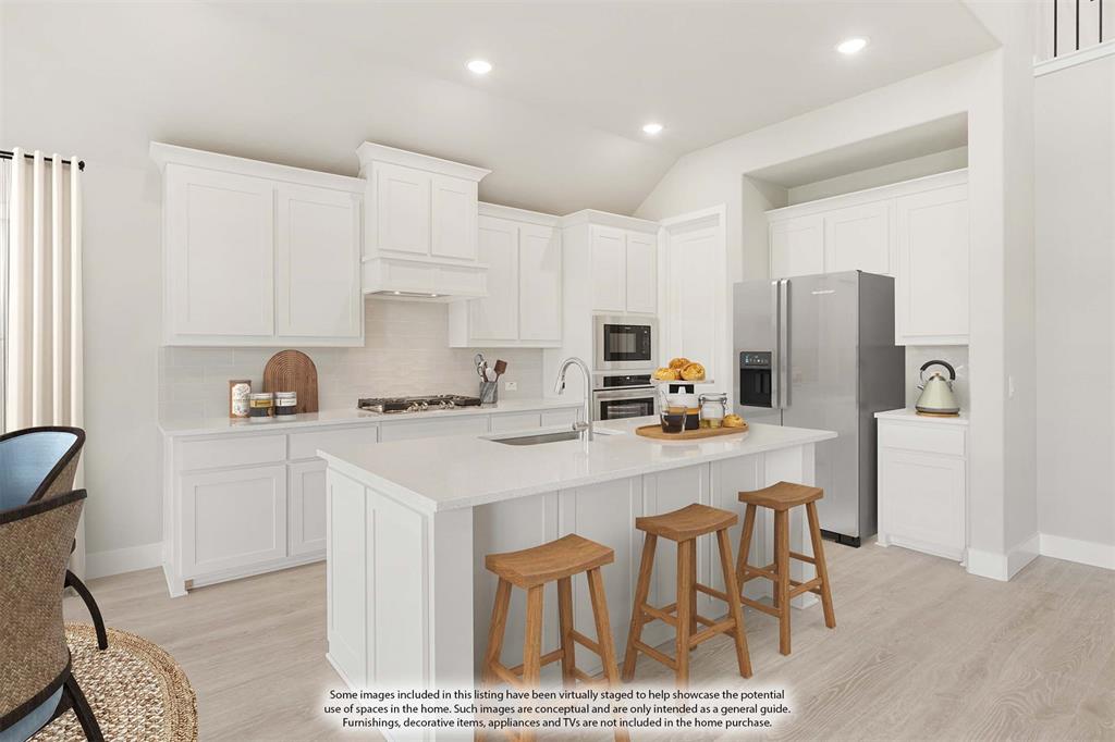 16421 Thistle Bend Drive Property Photo 12