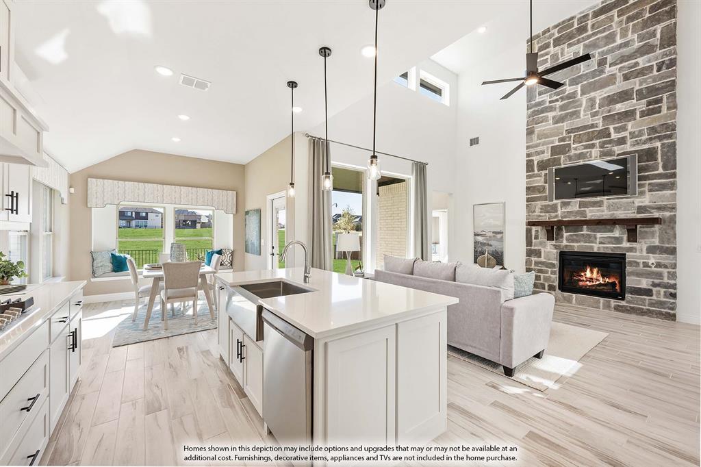 16421 Thistle Bend Drive Property Photo 15