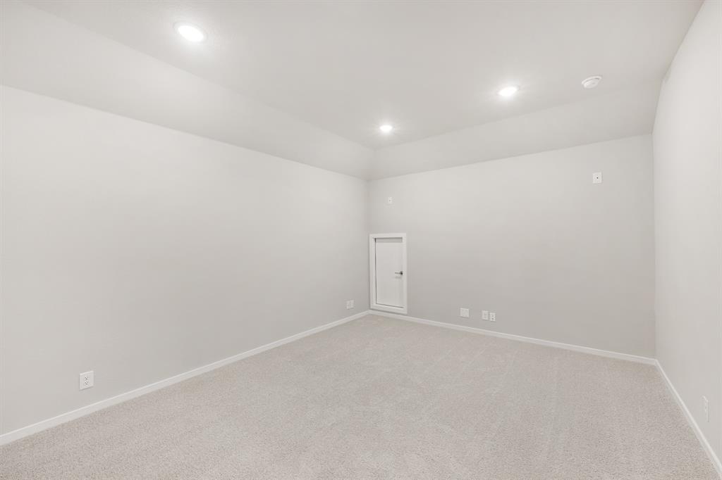 16421 Thistle Bend Drive Property Photo 29
