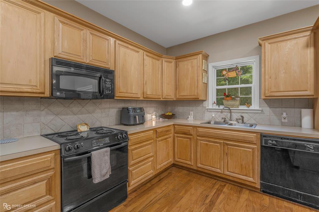 164 Parker Road Property Photo 12