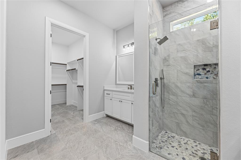 27027 Stonewood Drive Property Photo 28
