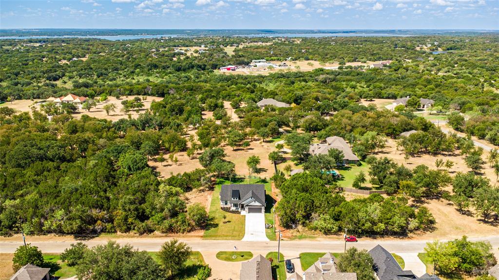 27027 Stonewood Drive Property Photo 39