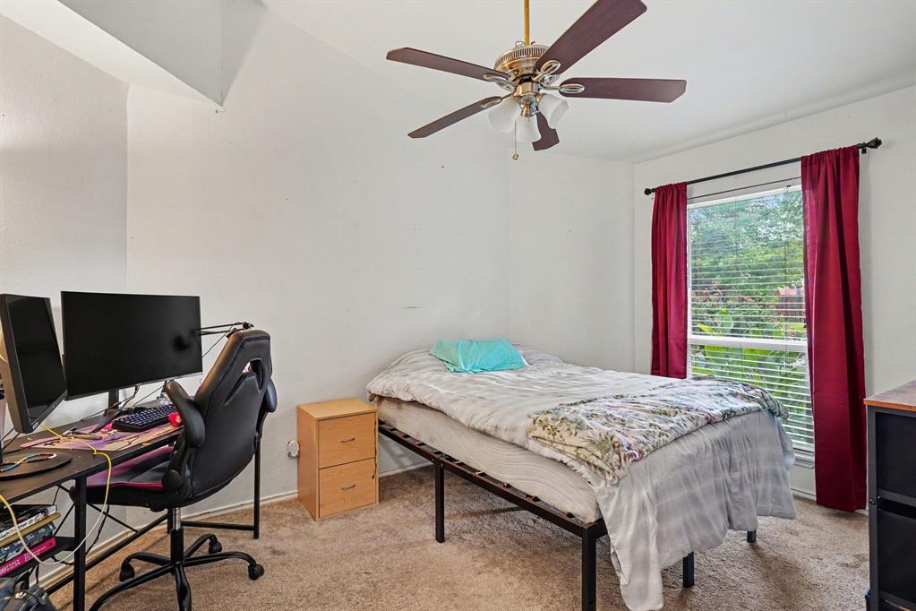 7949 Waterside Trail Property Photo 12