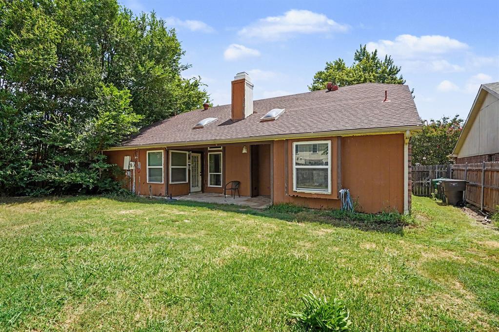 7949 Waterside Trail Property Photo 16