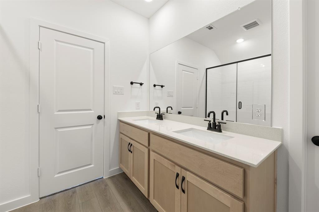 5937 Laurel Lake Lane Property Photo 24