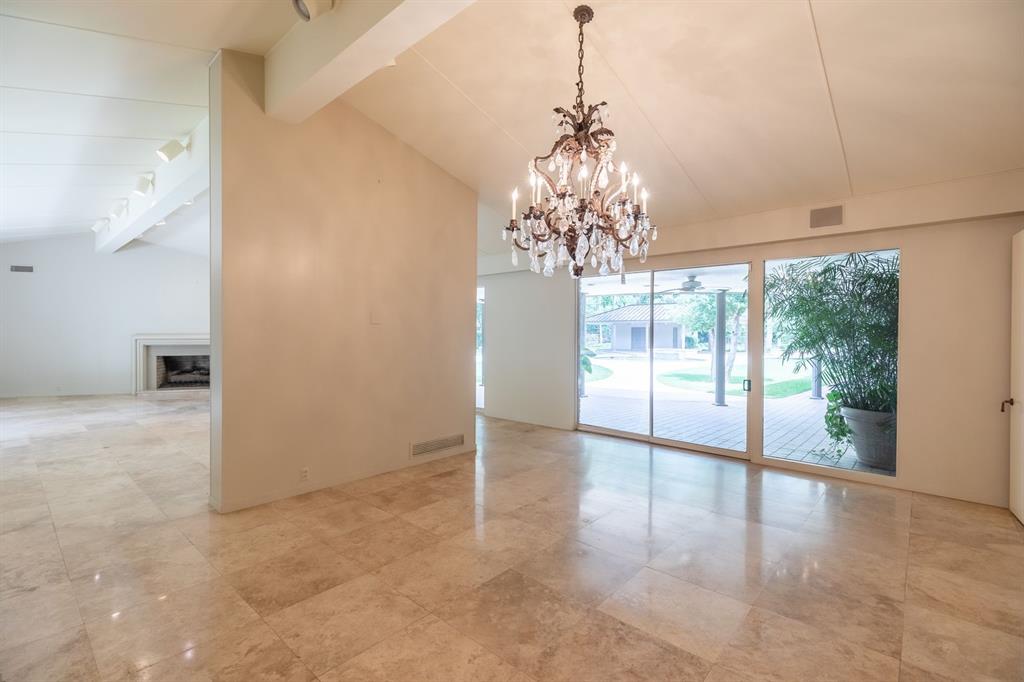 1760 River Oaks Road Property Photo 10