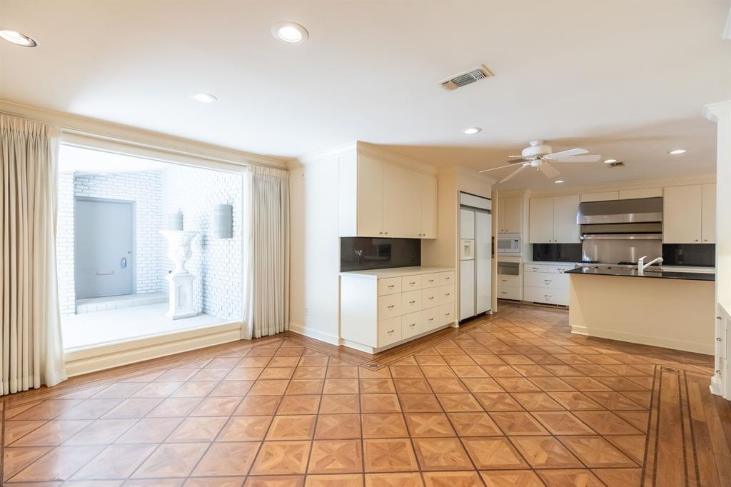 1760 River Oaks Road Property Photo 13