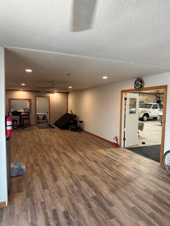 1002 S Treadaway Property Photo 2