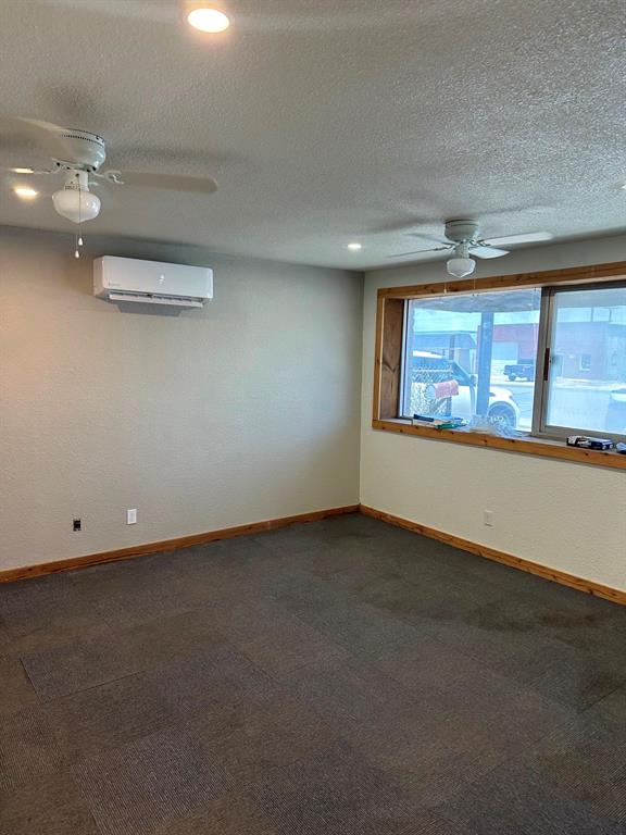 1002 S Treadaway Property Photo 4