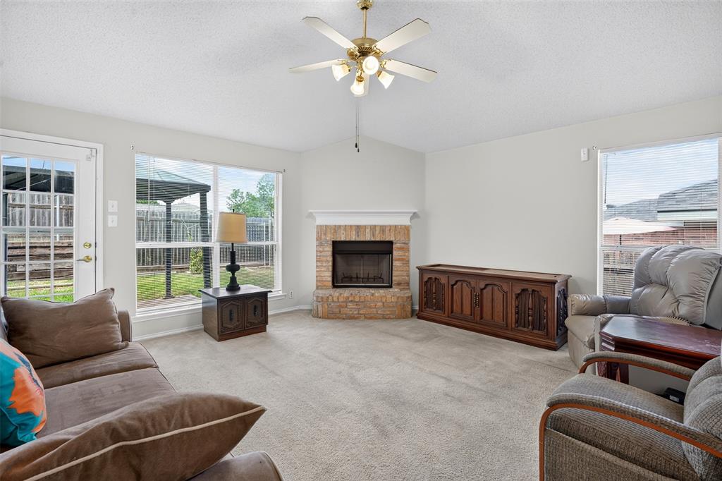 10208 Dallam Lane Property Photo 4