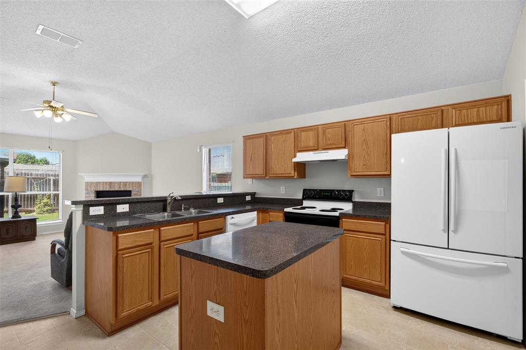 10208 Dallam Lane Property Photo 12
