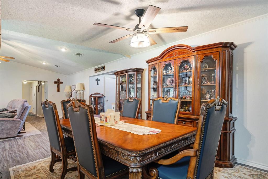 203 1st Street Property Photo 10