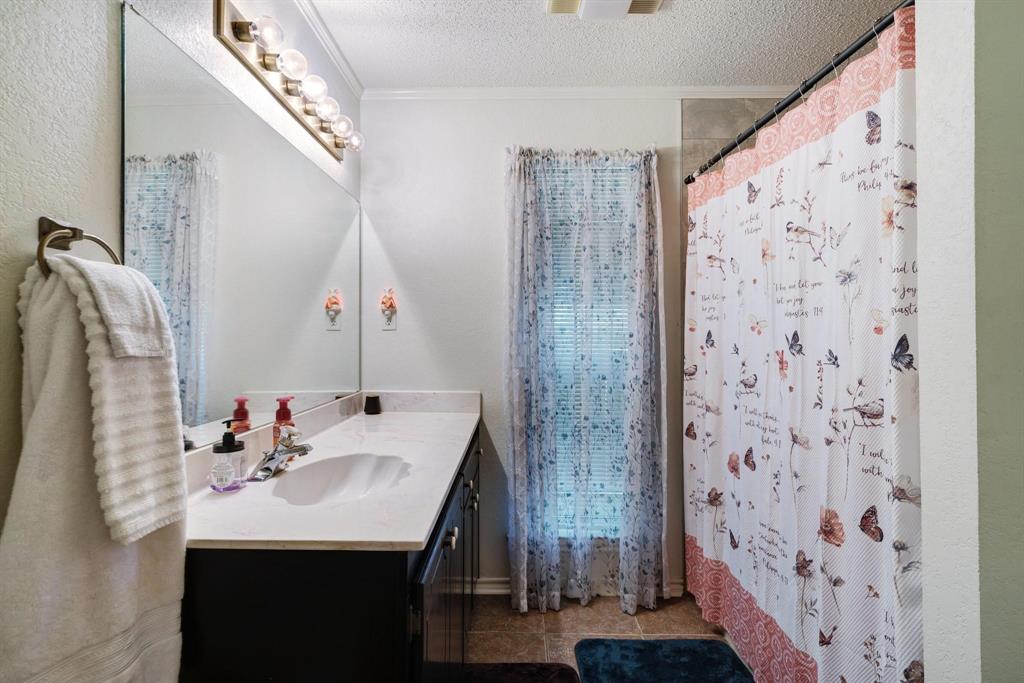 203 1st Street Property Photo 17