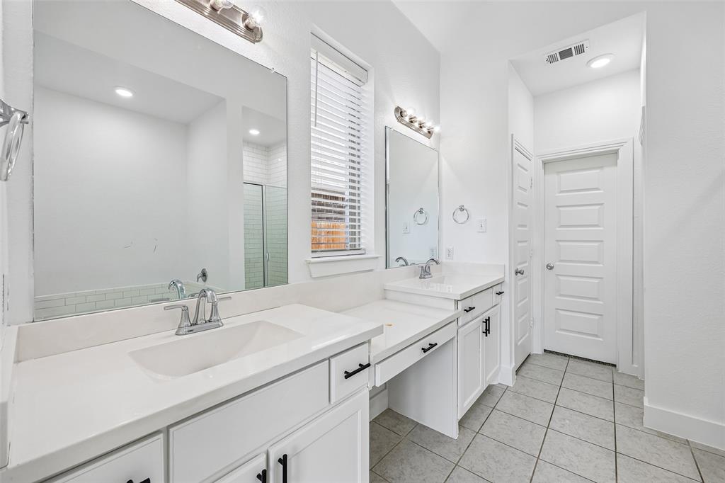 1506 Calcot Lane Property Photo 20