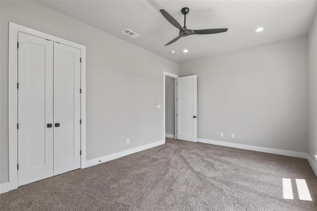 1064 Glenoaks Drive Property Photo 22