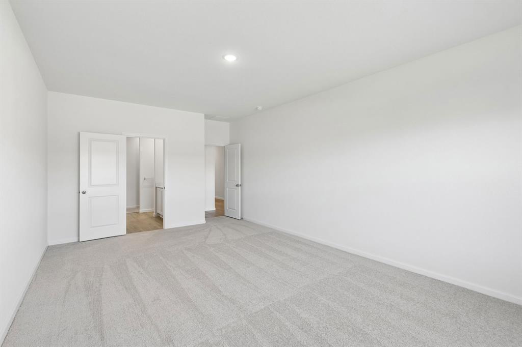 3723 Brewster Lane Property Photo 14