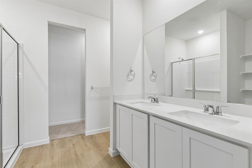 3723 Brewster Lane Property Photo 15