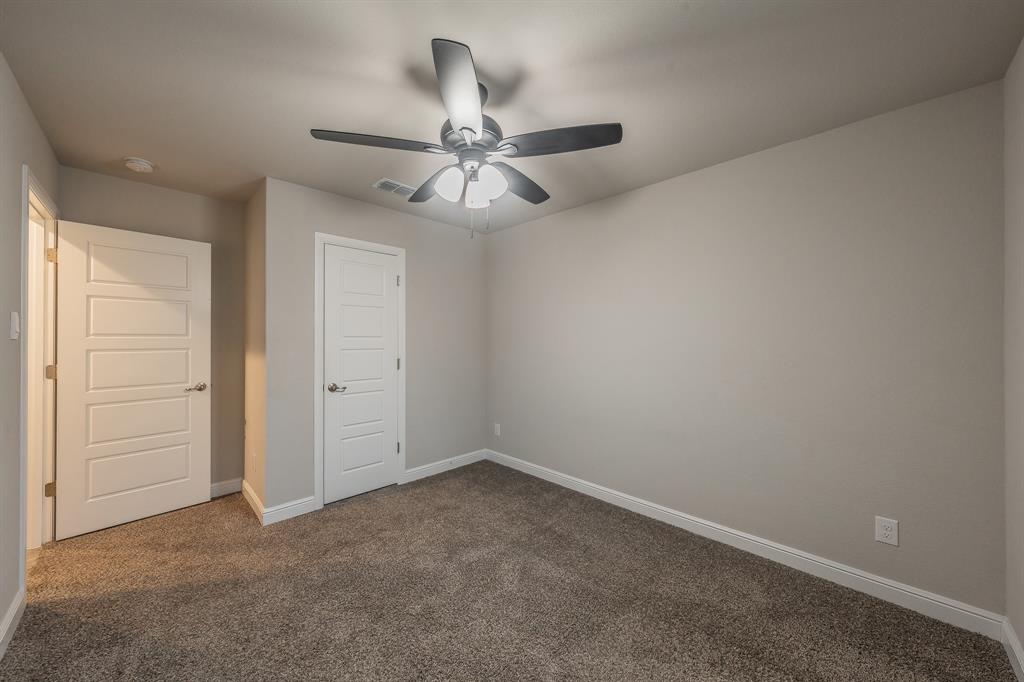 713 Breckenridge Park Drive Property Photo 16