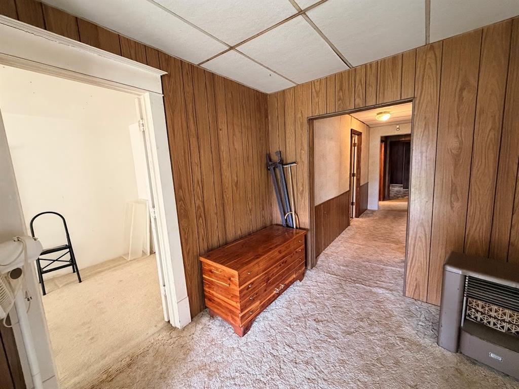 105 E 3rd Street Property Photo 11