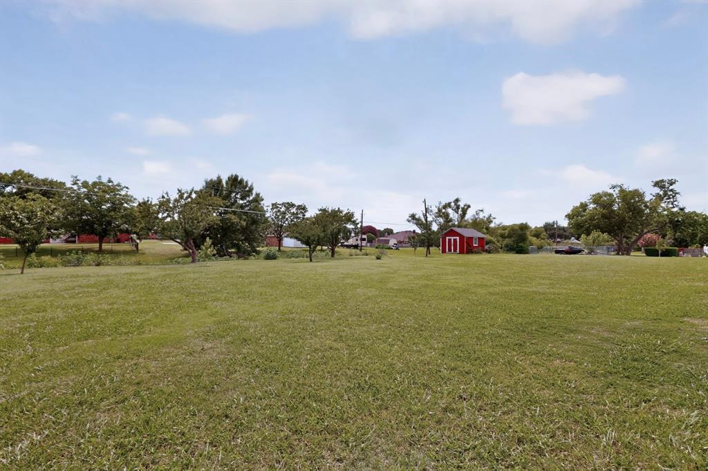 611 N Fm 740 Property Photo 25