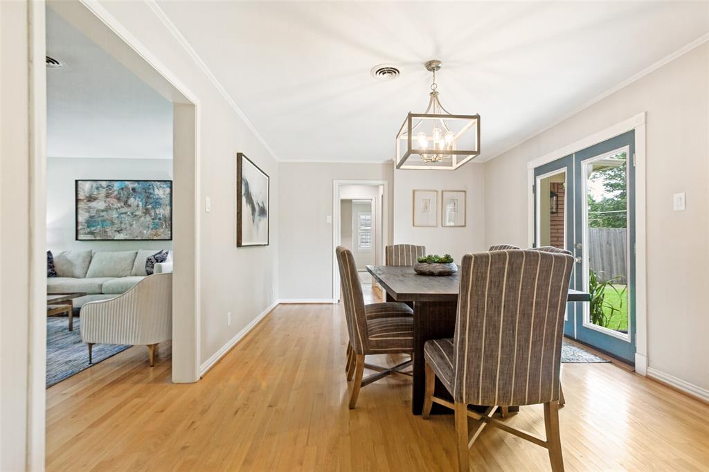 306 S Lois Lane Property Photo 8