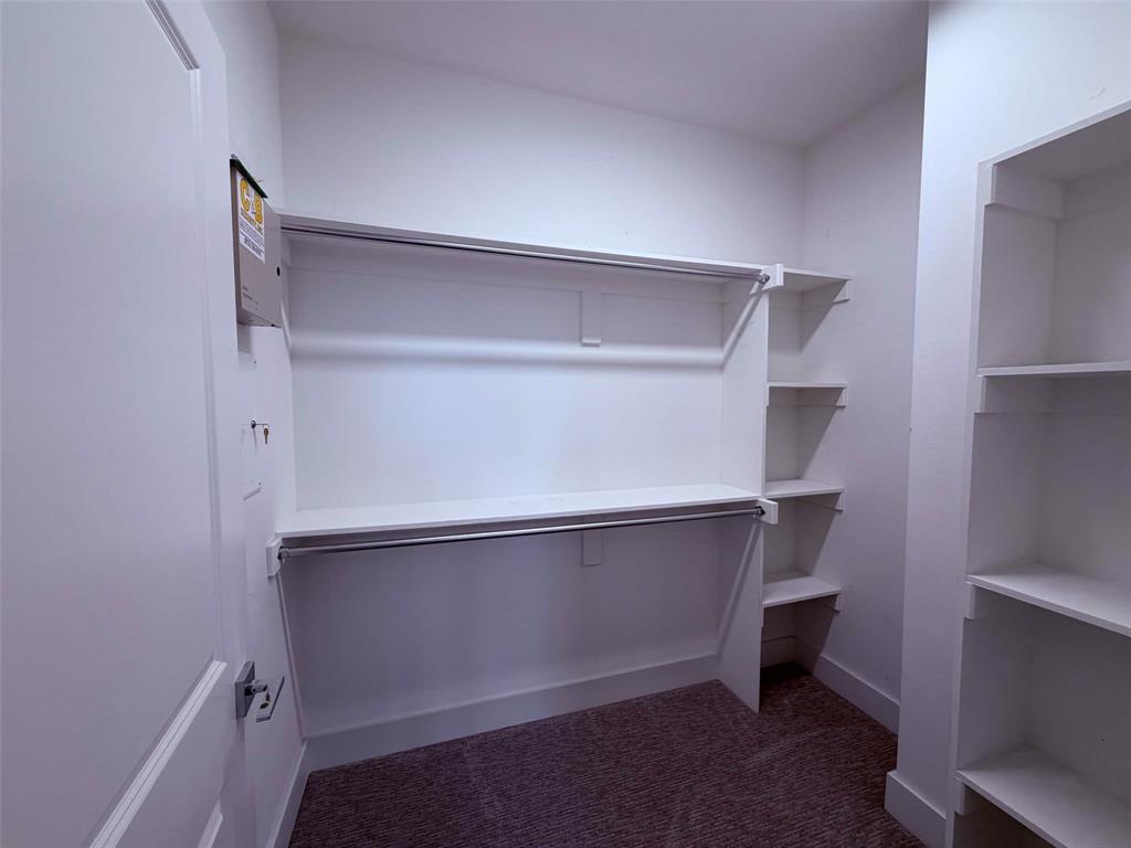 2232 Scenic Bluff Drive Property Photo 24