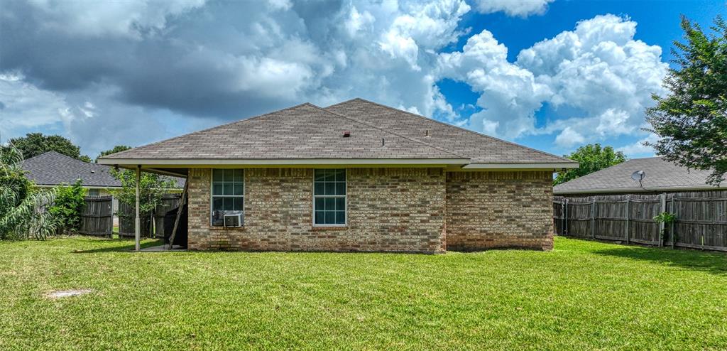 108 Wolf Lane Property Photo 36