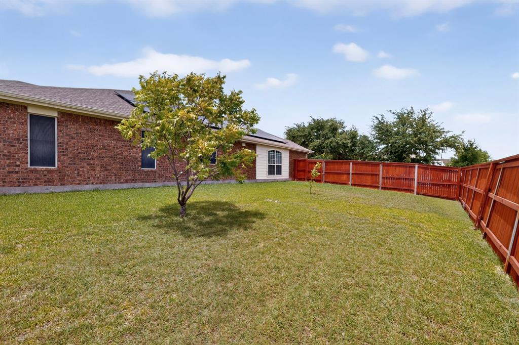 101 Wandering Drive Property Photo 35