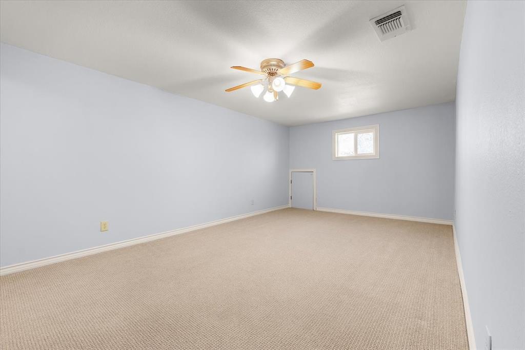 8248 Meadowbrook Drive Property Photo 20