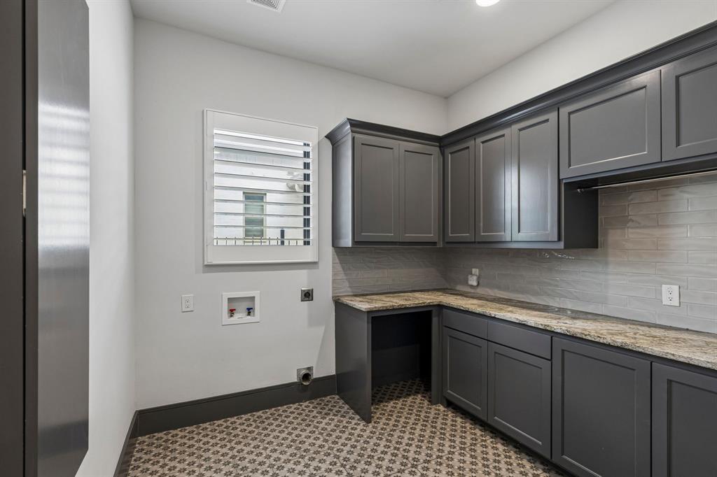8605 Colina Terrace Property Photo 15