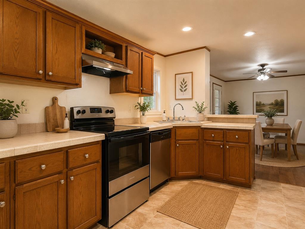 8531 Angus Drive Property Photo 5