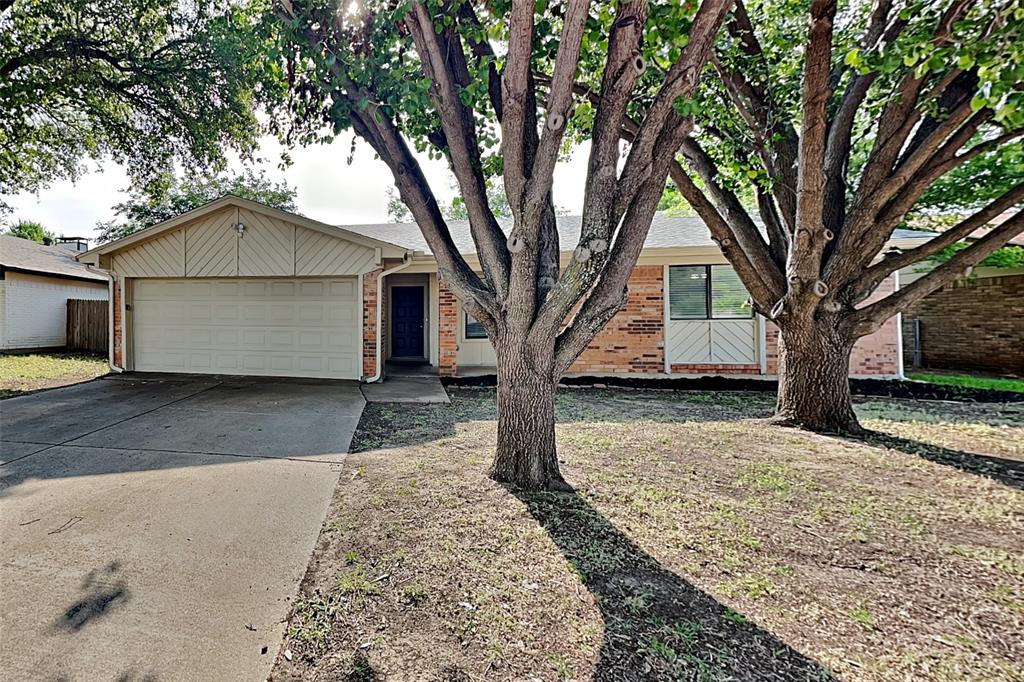 7228 Echo Hill Drive Property Photo 1