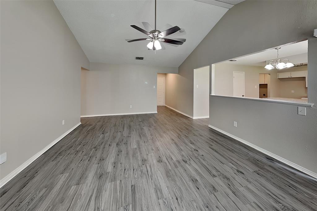 7228 Echo Hill Drive Property Photo 2