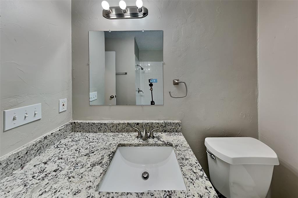 7228 Echo Hill Drive Property Photo 16