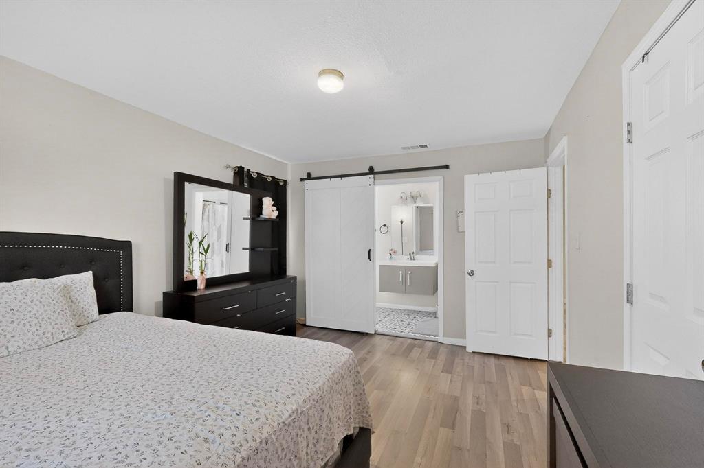 1300 E Mulkey Street Property Photo 13