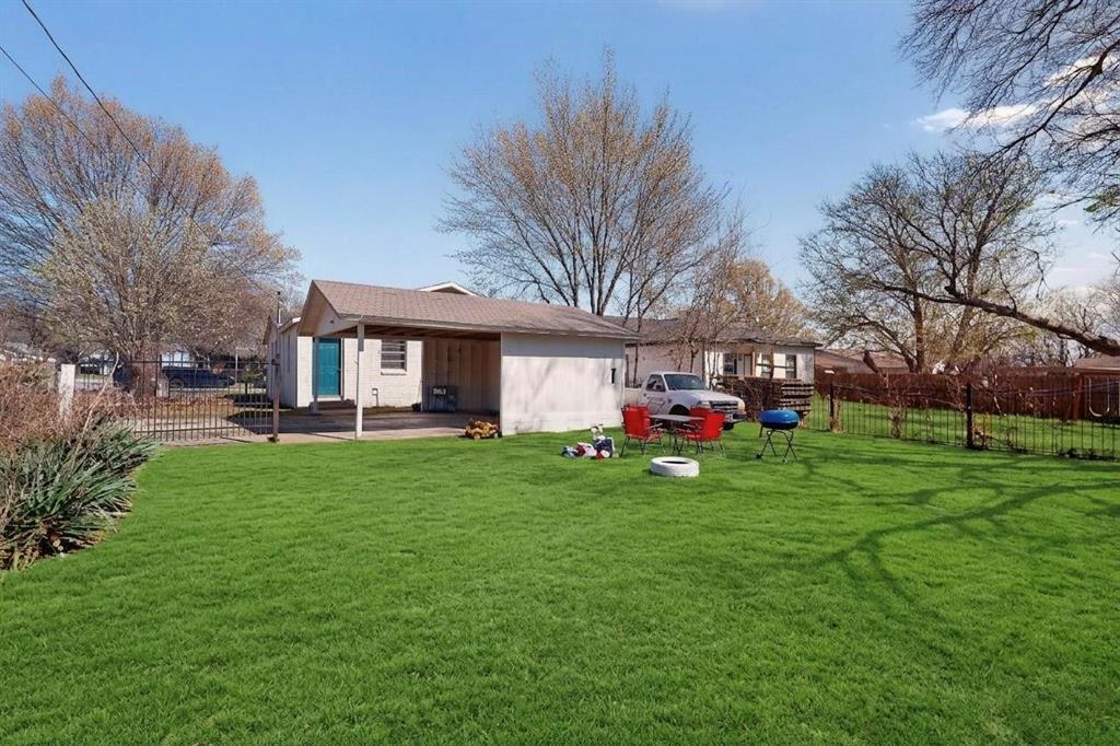 1300 E Mulkey Street Property Photo 25