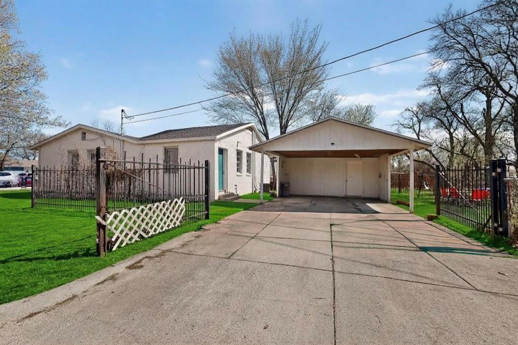 1300 E Mulkey Street Property Photo 28