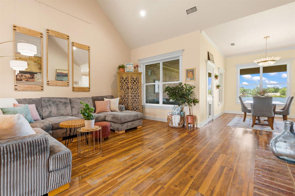 1710 Urban Avenue Property Photo 8